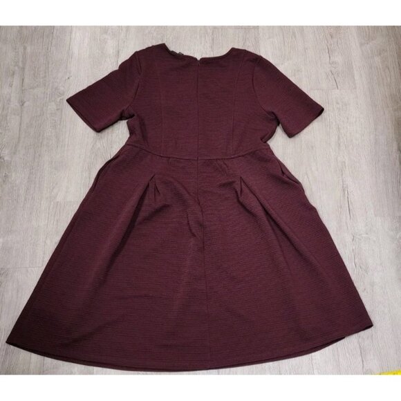 LANE BRYANT 14/16 Burgundy Maroon DRESS PARTY HOLIDAY WEDDING DATE Fit Flare - Picture 8 of 9